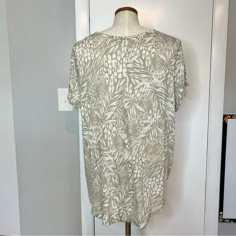 Christian Siriano linen summer